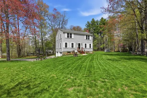 2 Griffith Drive Durham NH 03824