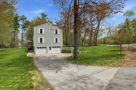 2 Griffith Drive Durham NH 03824