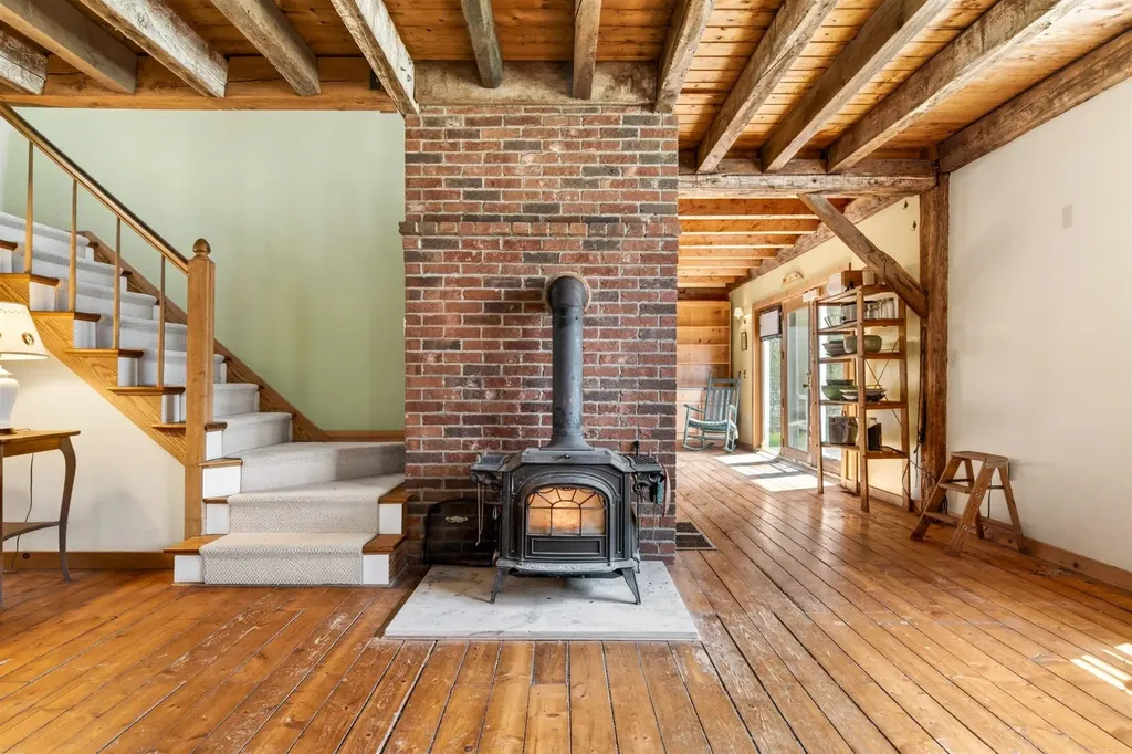 848 Mad Tom Road Dorset VT 05253