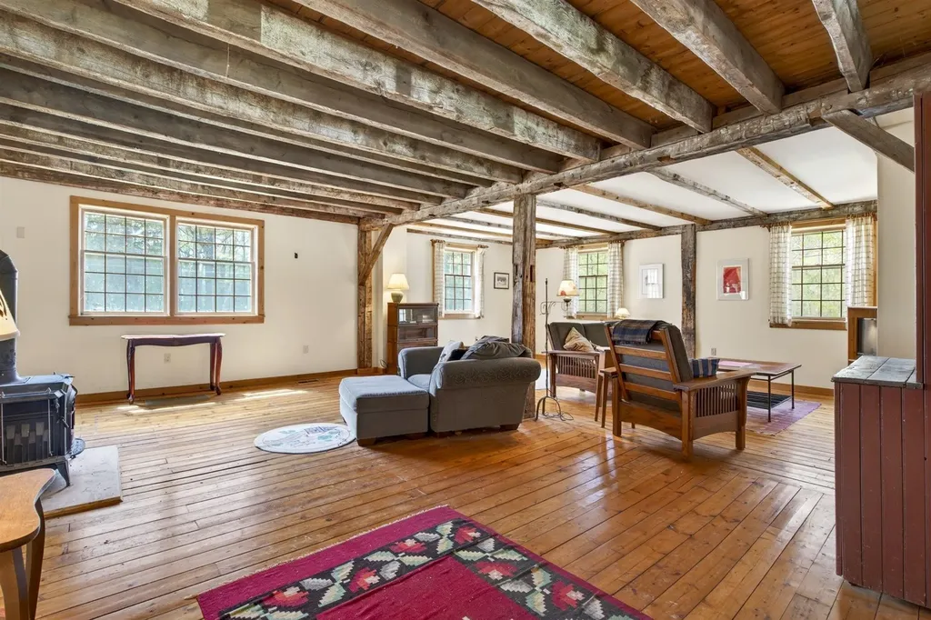 848 Mad Tom Road Dorset VT 05253