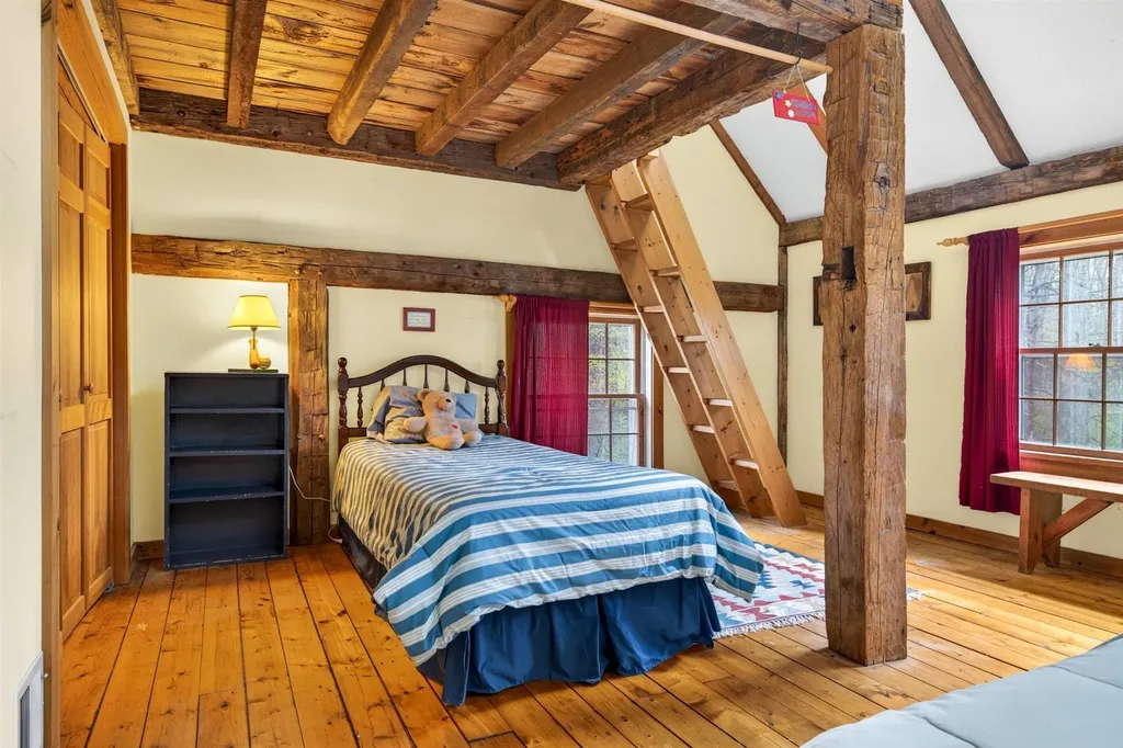 848 Mad Tom Road Dorset VT 05253