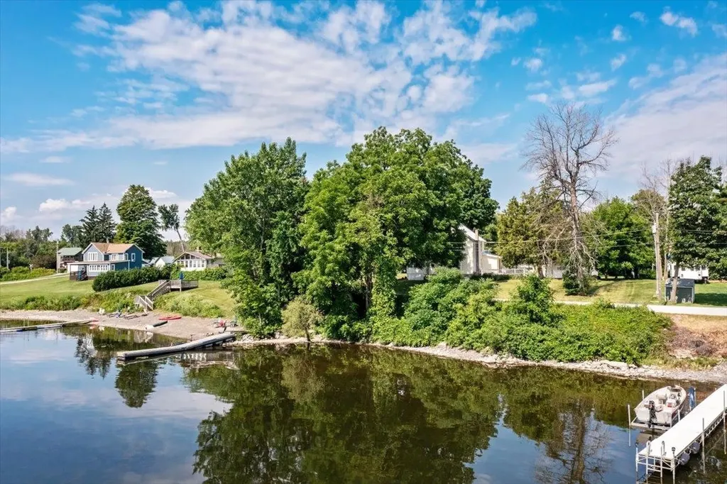 321 East Alburgh Road Alburgh VT 05440