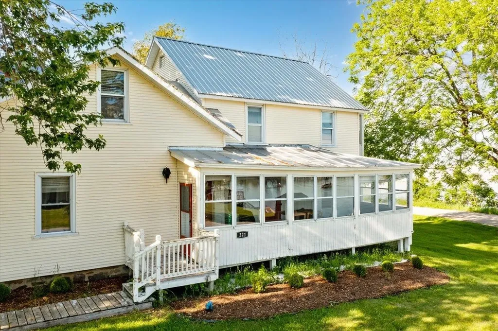 321 East Alburgh Road Alburgh VT 05440