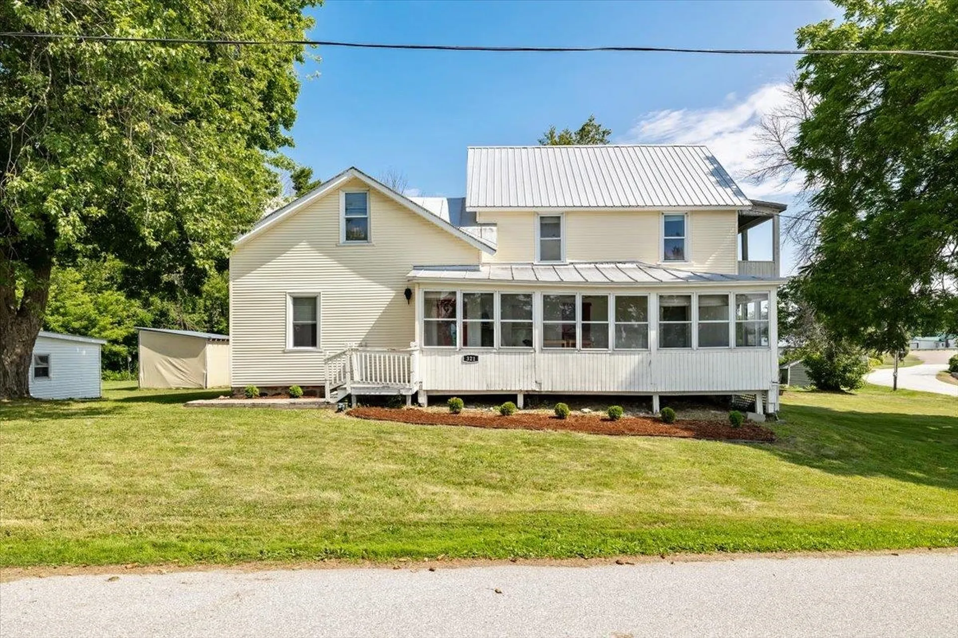 321 East Alburgh Road Alburgh VT 05440