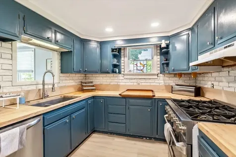 321 East Alburgh Road Alburgh VT 05440