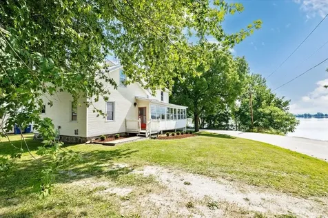 321 East Alburgh Road Alburgh VT 05440