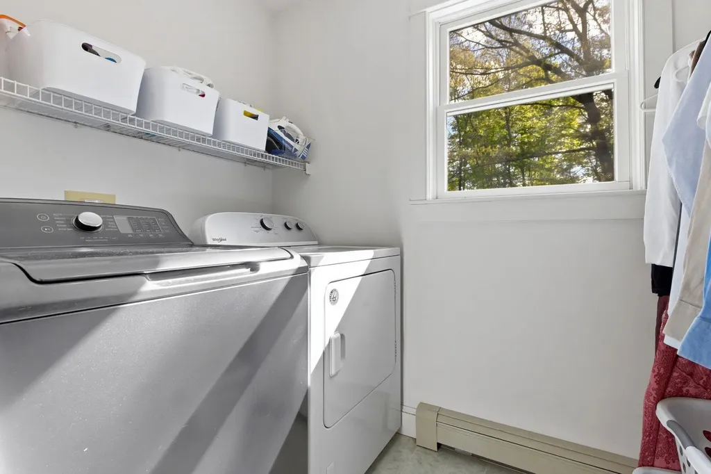 22 New Road North Hampton NH 03862