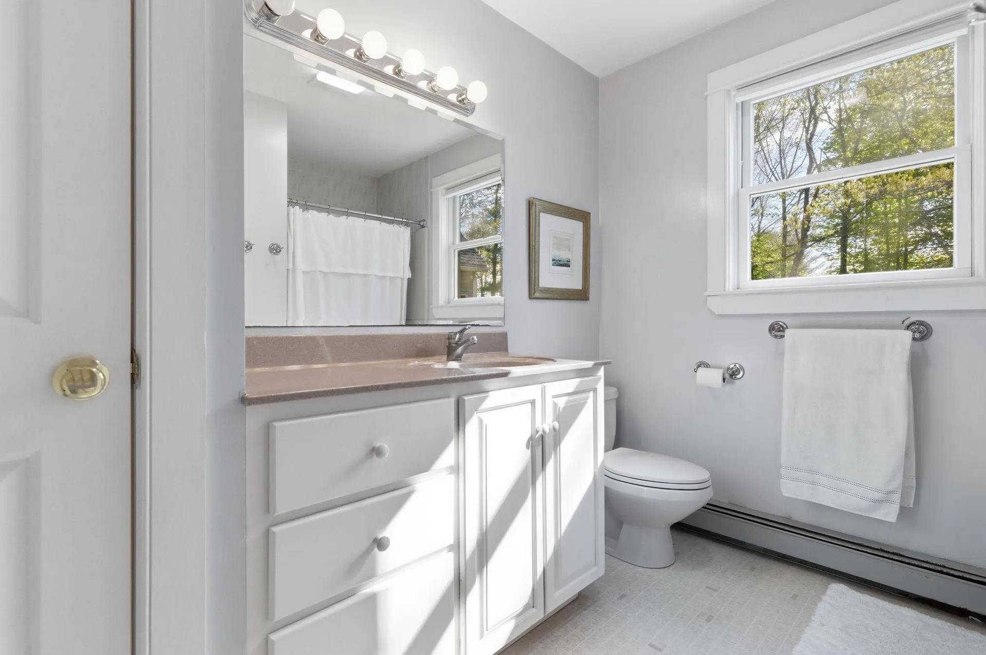 22 New Road North Hampton NH 03862