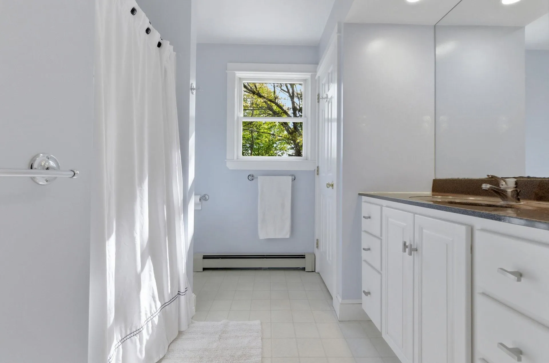 22 New Road North Hampton NH 03862