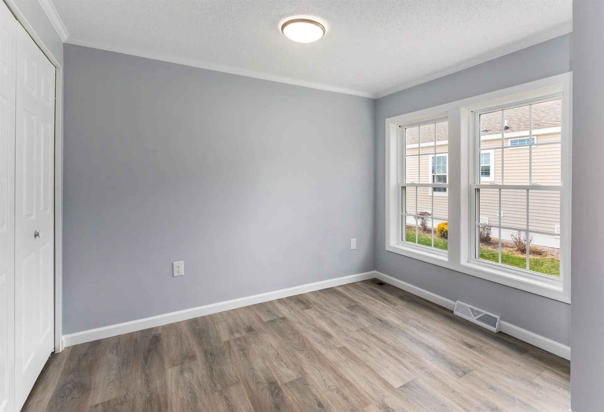 319 Salmon Avenue Portsmouth NH 03801