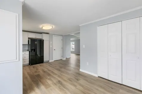 319 Salmon Avenue Portsmouth NH 03801