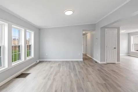 319 Salmon Avenue Portsmouth NH 03801