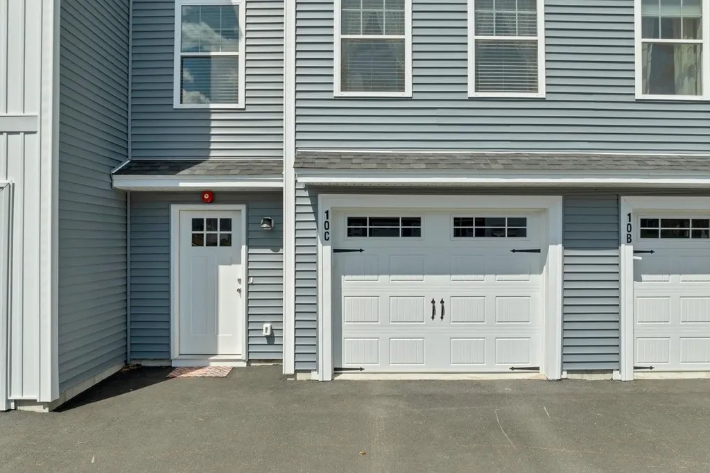 10-C Wentworth Lane Barrington NH 03825
