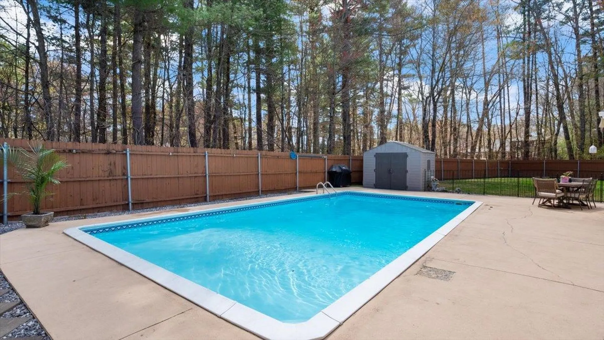 4 Wallace Drive Merrimack NH 03054