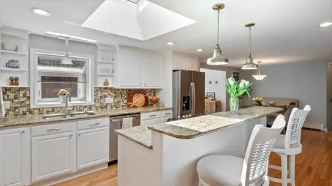 4 Wallace Drive Merrimack NH 03054