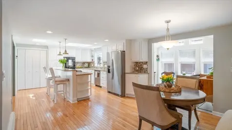 4 Wallace Drive Merrimack NH 03054