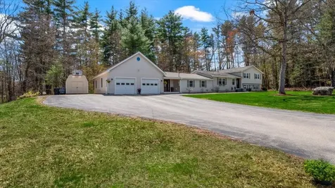 4 Wallace Drive Merrimack NH 03054