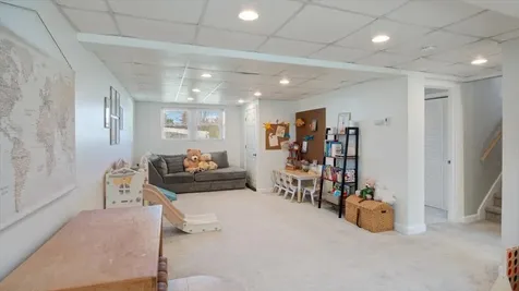 4 Wallace Drive Merrimack NH 03054