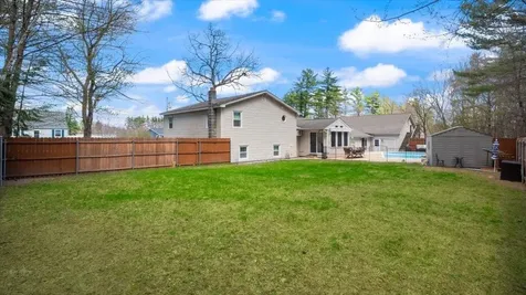 4 Wallace Drive Merrimack NH 03054