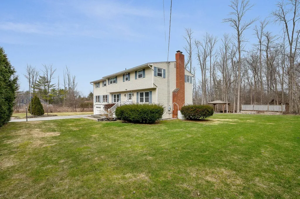 166 Lakeview Drive Shelburne VT 05458