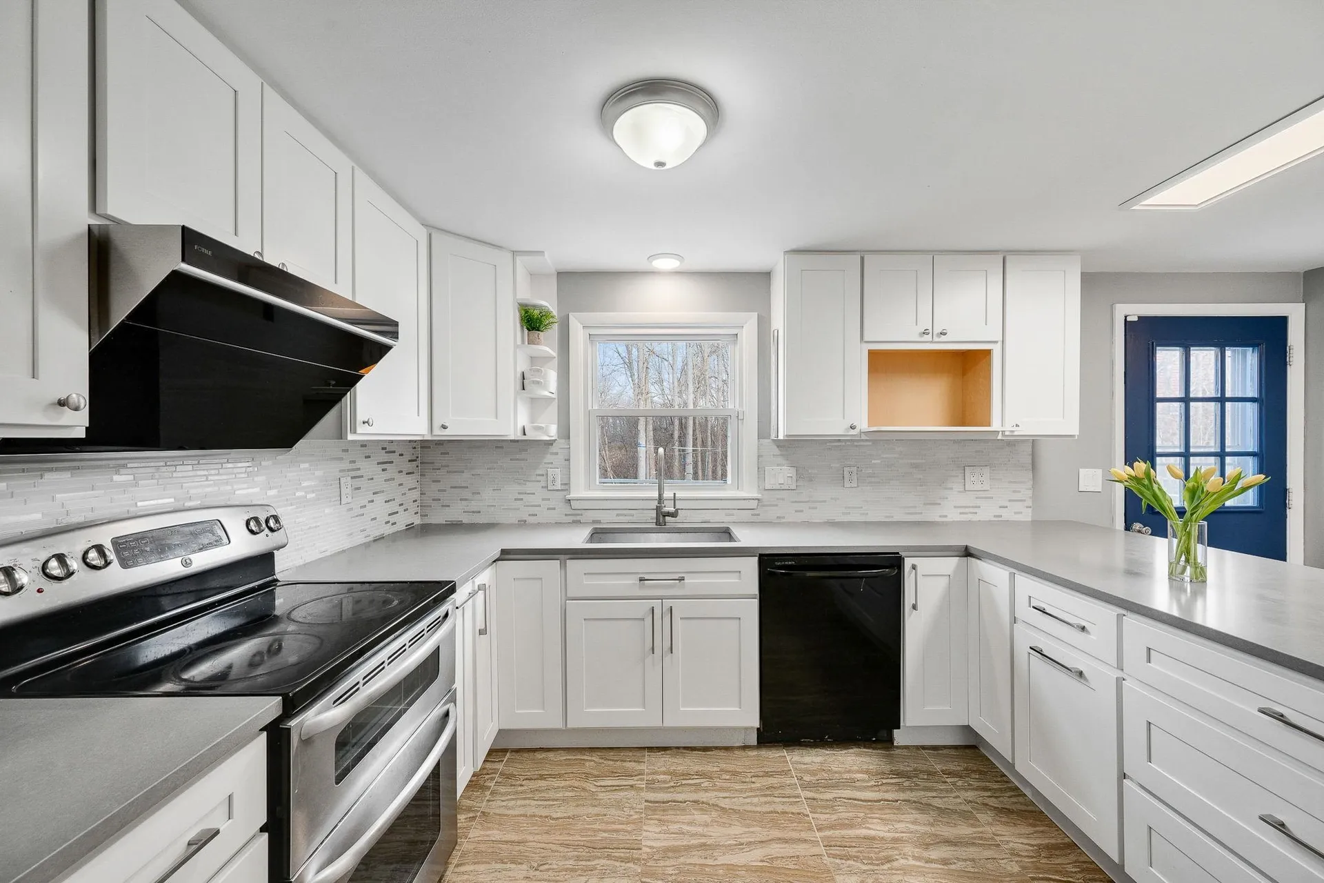 166 Lakeview Drive Shelburne VT 05458