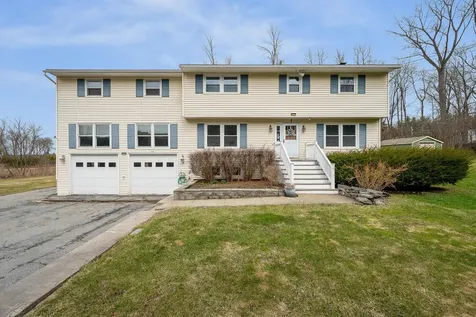 166 Lakeview Drive Shelburne VT 05458