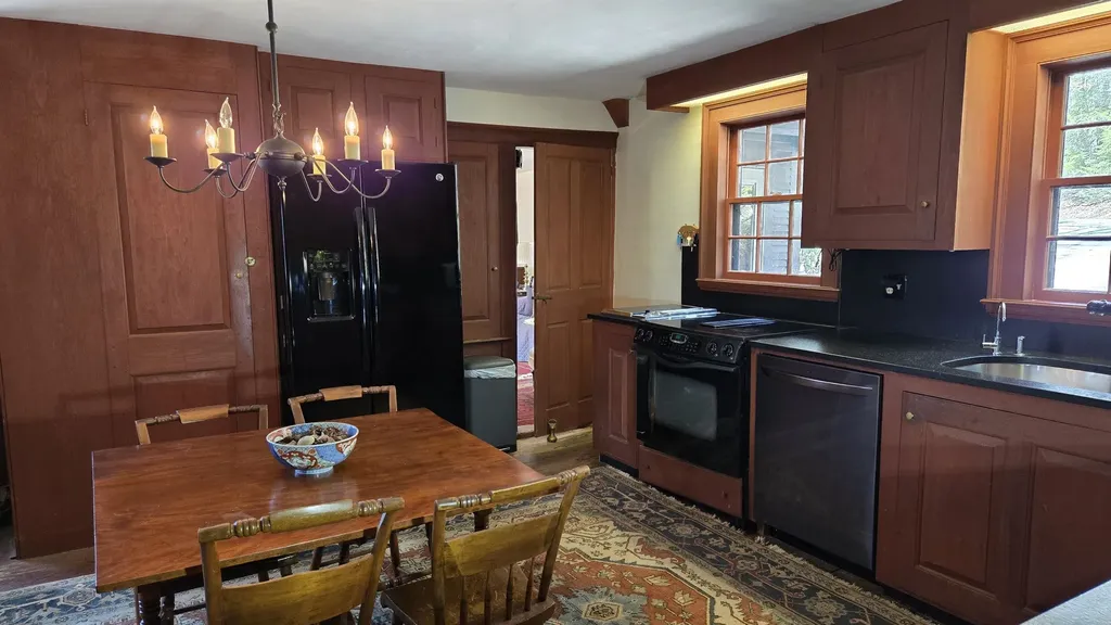 515 Dowboro Road Pittsfield NH 03263