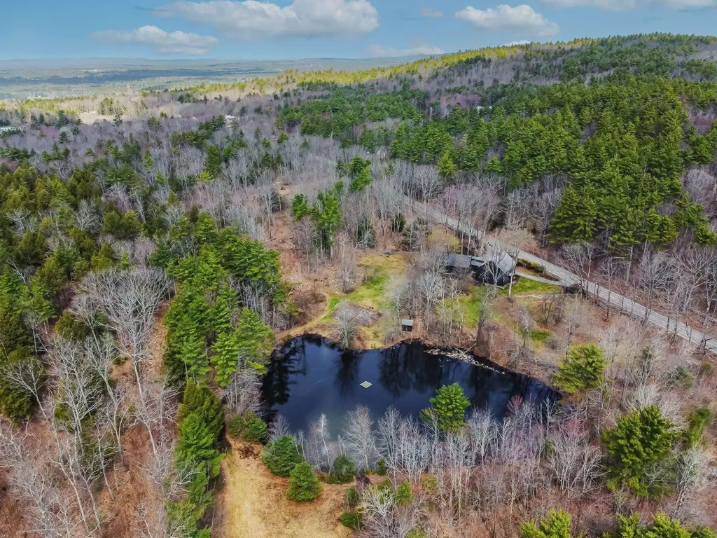 515 Dowboro Road Pittsfield NH 03263