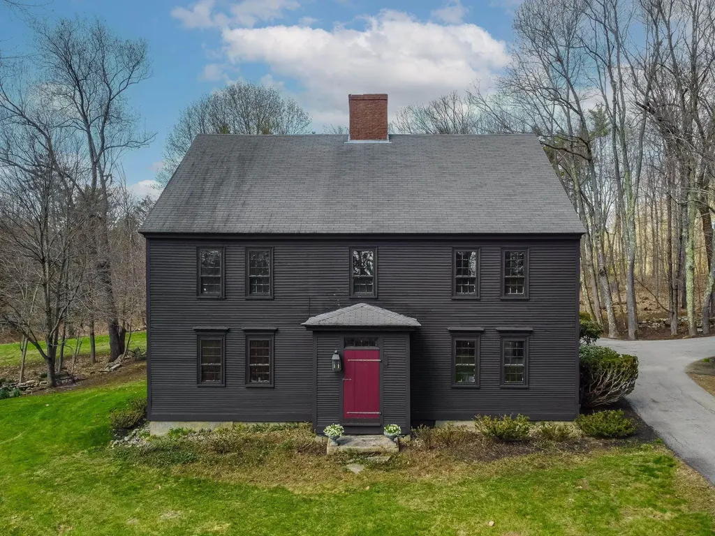 515 Dowboro Road Pittsfield NH 03263