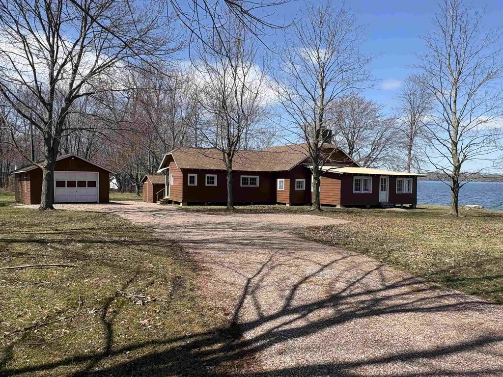 23 Carter Lane South Hero VT 05486