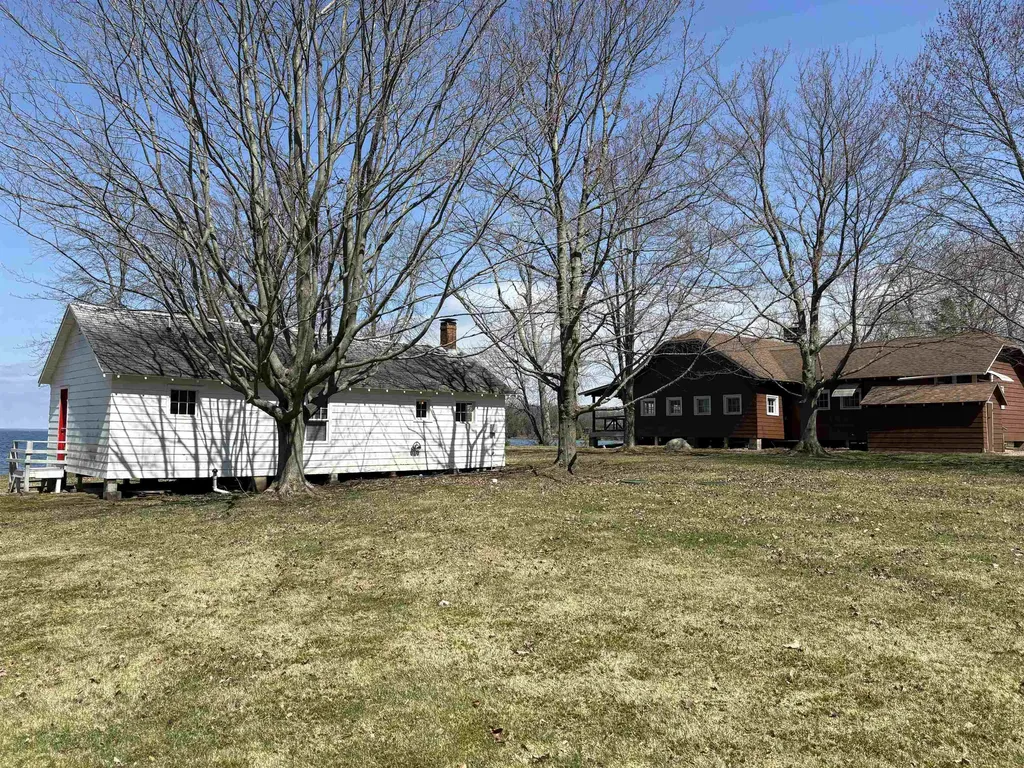23 Carter Lane South Hero VT 05486