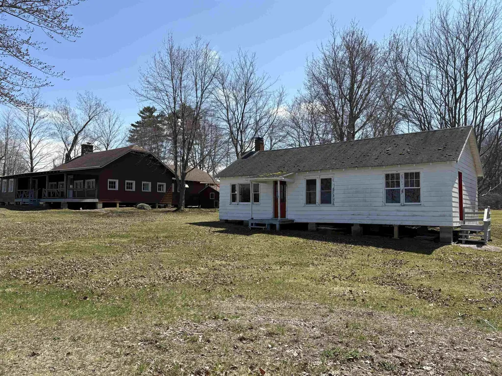 23 Carter Lane South Hero VT 05486