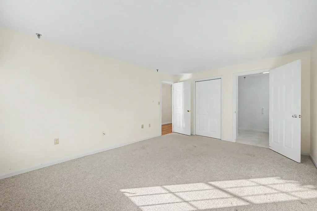 332 Parkside Road New London NH 03257
