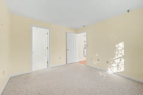 332 Parkside Road New London NH 03257