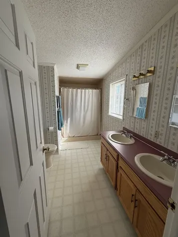 10 James Circle St. Albans Town VT 05478