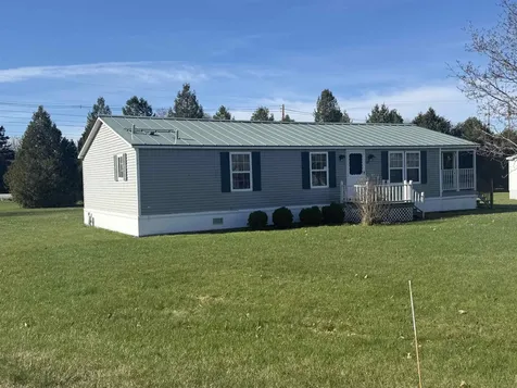 10 James Circle St. Albans Town VT 05478