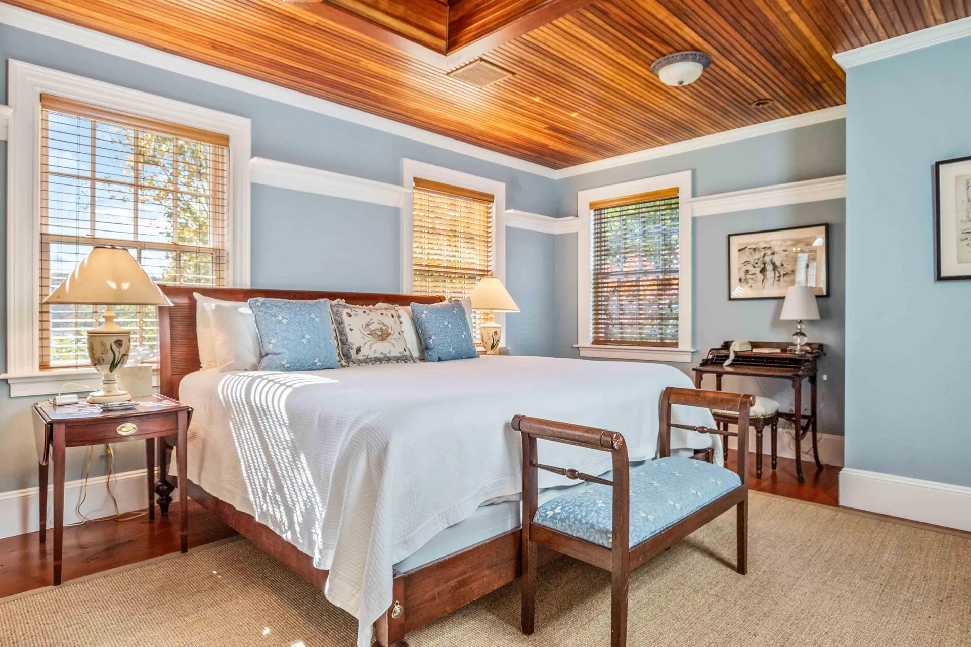 373 Lakeshore Drive New London NH 03257