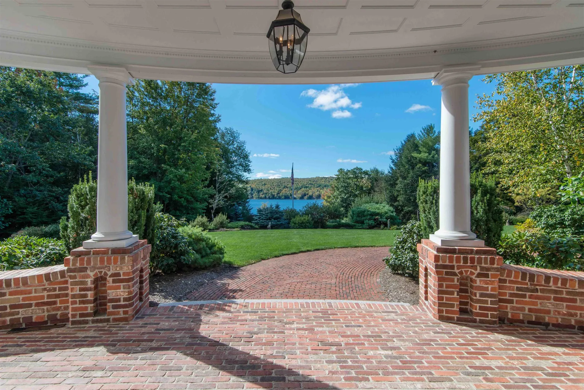 373 Lakeshore Drive New London NH 03257