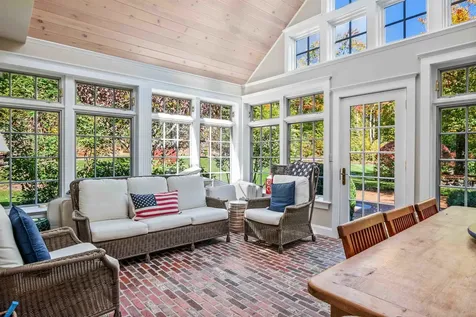 373 Lakeshore Drive New London NH 03257