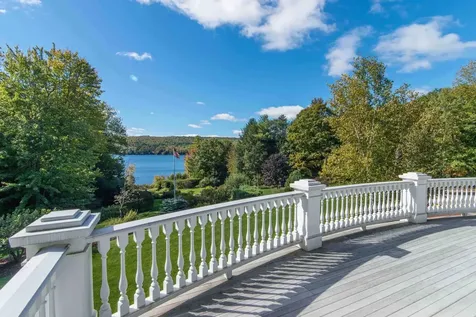 373 Lakeshore Drive New London NH 03257
