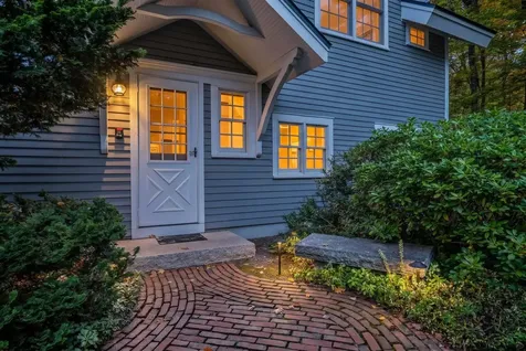 373 Lakeshore Drive New London NH 03257