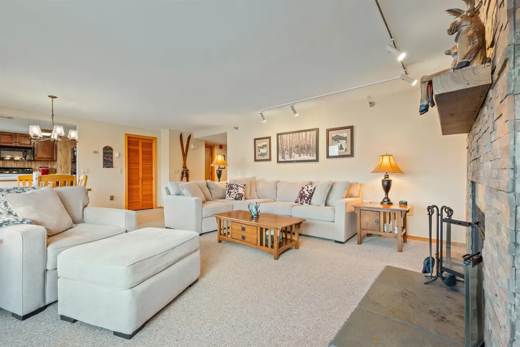 19 High Ridge Road Killington VT 05751