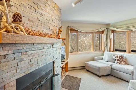 19 High Ridge Road Killington VT 05751