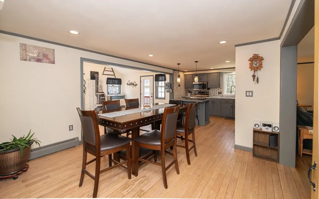 6 Ridge Road Deerfield NH 03037