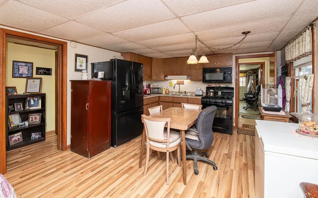 6 Ridge Road Deerfield NH 03037