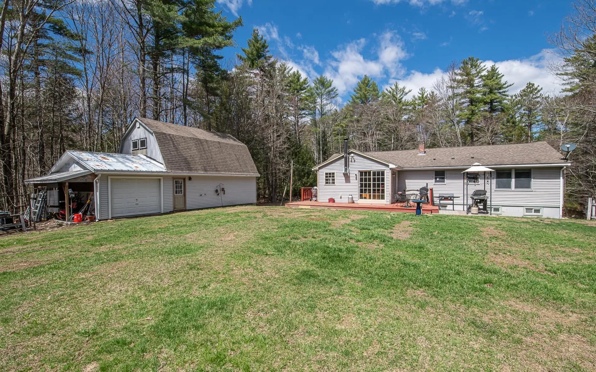 6 Ridge Road Deerfield NH 03037