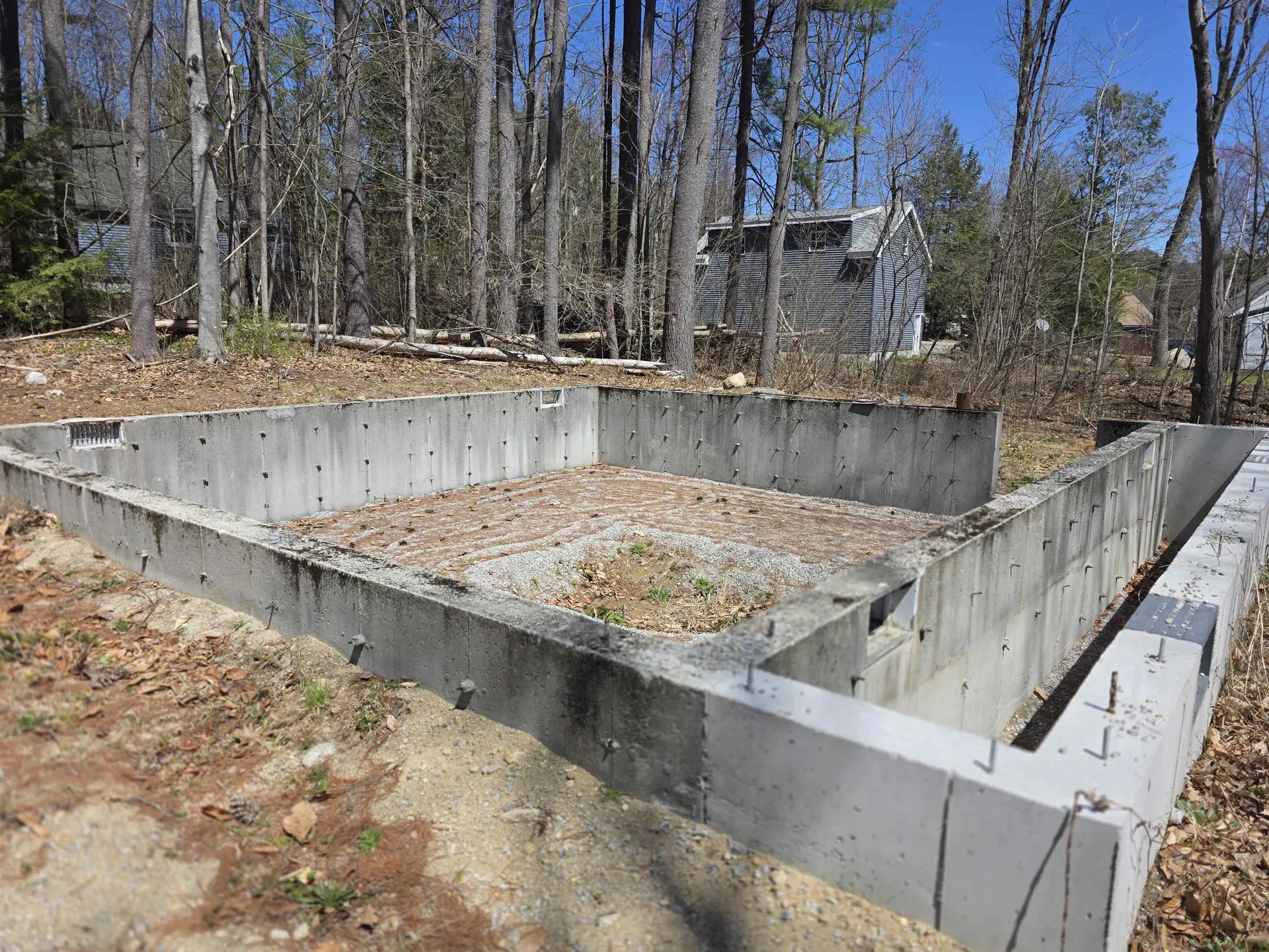 5 Rabbit Path Hillsborough NH 03244