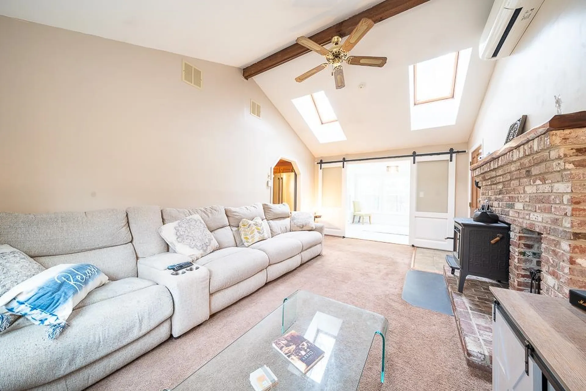 6 Hubbard Hill Road Derry NH 03038