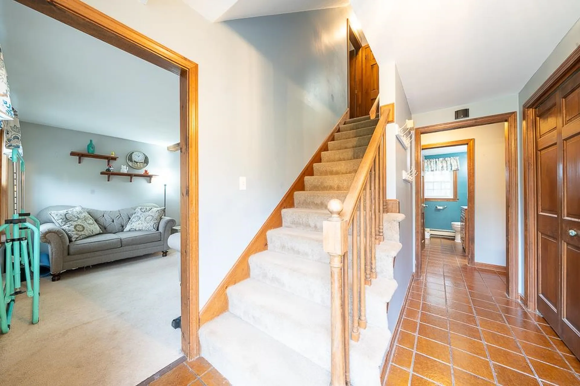6 Hubbard Hill Road Derry NH 03038