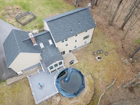 6 Hubbard Hill Road Derry NH 03038
